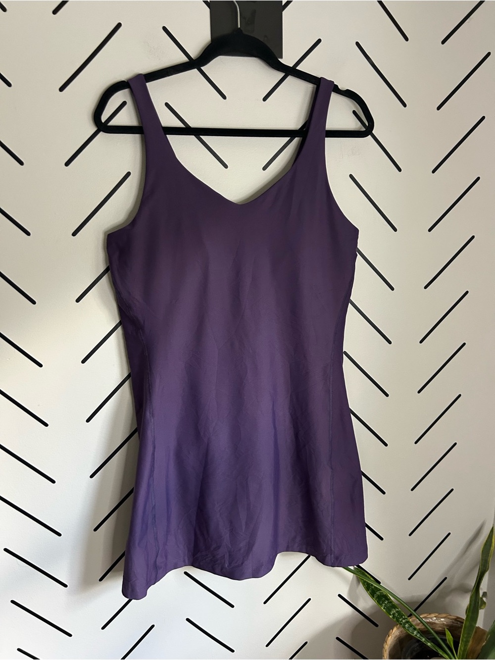 Old navy v neck active wear dress built in shorts